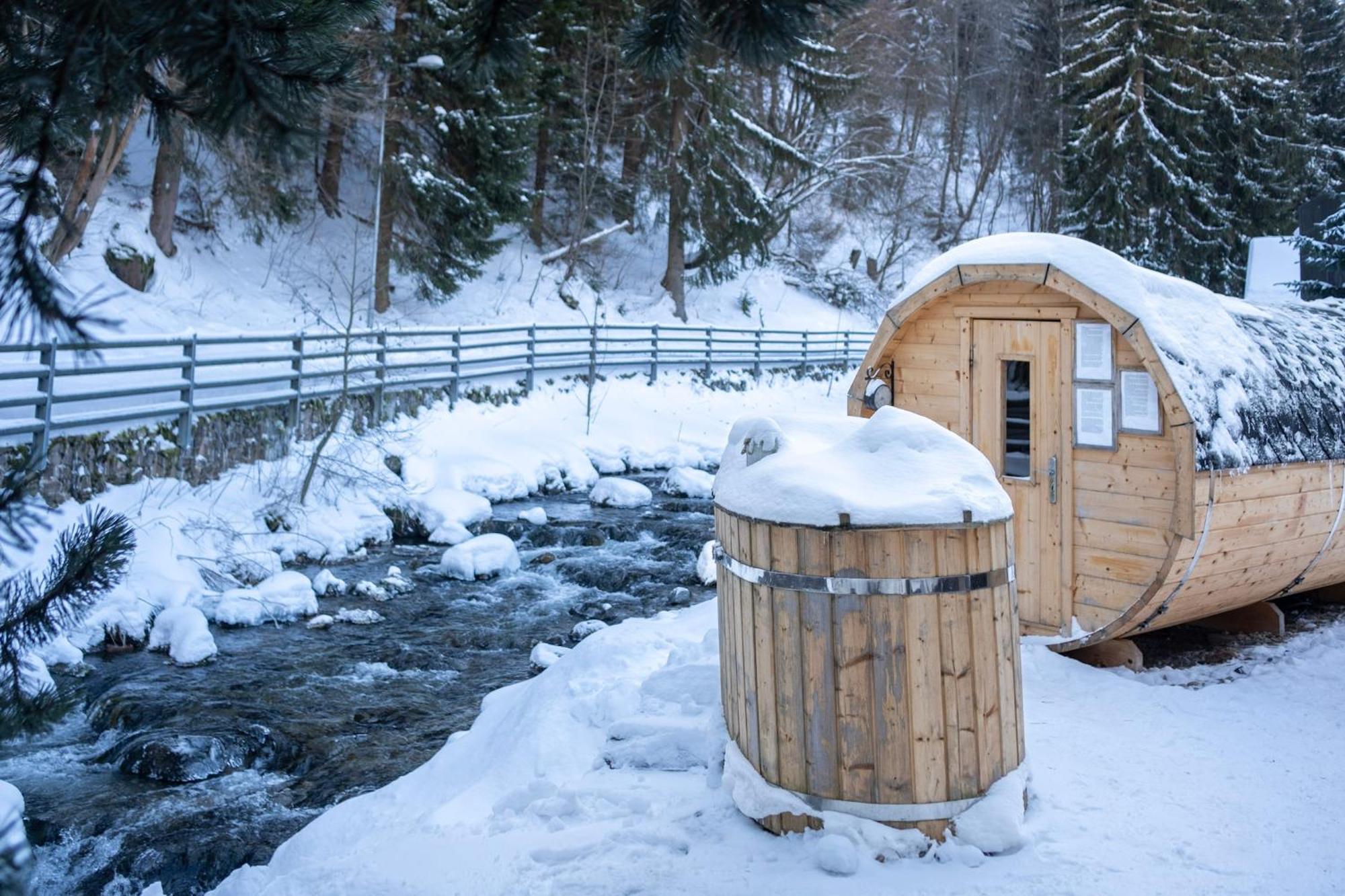 Hotel Hvezda Pec pod Sněžkou Eksteriør billede